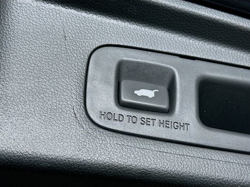 Used 2025 Honda CR-V EX-L image 30