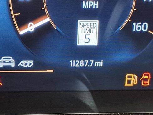 Used 2024 Ford Mustang GT Premium image 30