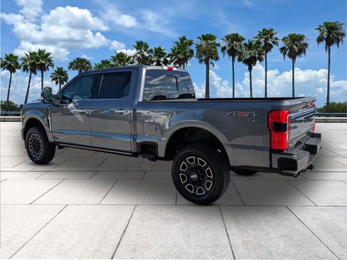 Used 2024 Ford F250 Platinum image 6