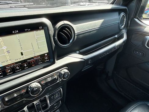 Used 2021 Jeep Wrangler Unlimited Rubicon 4xe w/ Steel Bumper Group image 24