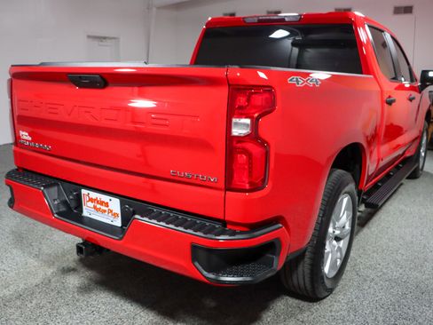 Used 2020 Chevrolet Silverado 1500 Custom w/ Custom Value Package image 7