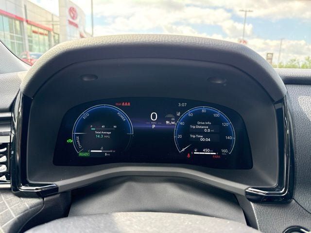 Used 2026 Toyota Camry XLE FWD image 23