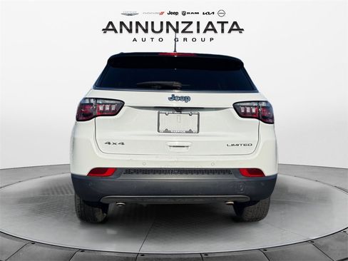 Certified 2024 Jeep Compass Limited image 4