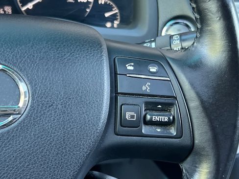 Used 2012 Lexus RX 350 FWD w/ Premium Pkg image 28