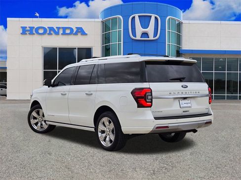 Used 2023 Ford Expedition Max Platinum image 5