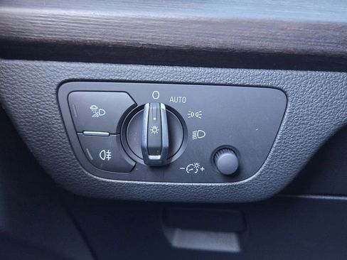 Certified 2023 Audi Q5 2.0T Premium w/ Convenience Package image 26