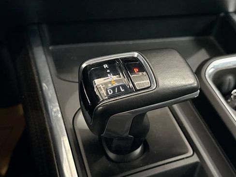 Used 2023 Chevrolet Silverado 1500 RST w/ Convenience Package II AWD/4WD image 18