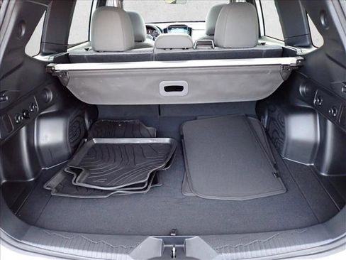 Certified 2025 Subaru Forester Premium AWD/4WD image 8