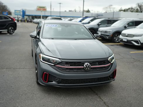 Used 2023 Volkswagen Jetta GLI Autobahn w/ GLI Black Package image 2
