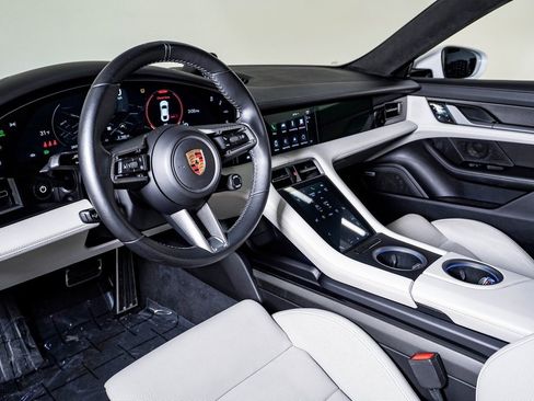 Used 2021 Porsche Taycan Turbo S image 19