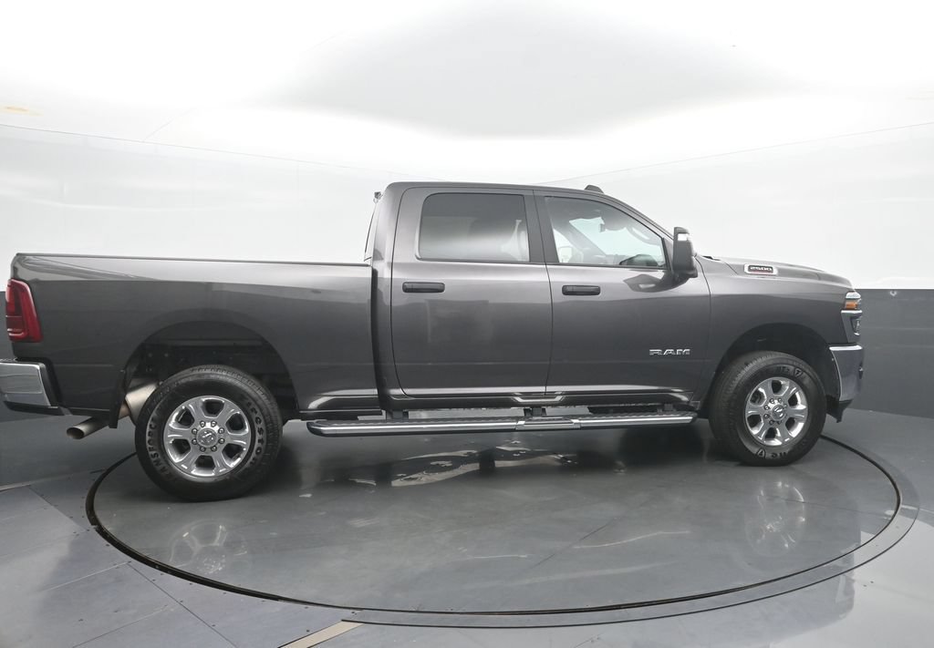 Used 2025 RAM 2500 Big Horn AWD/4WD image 7