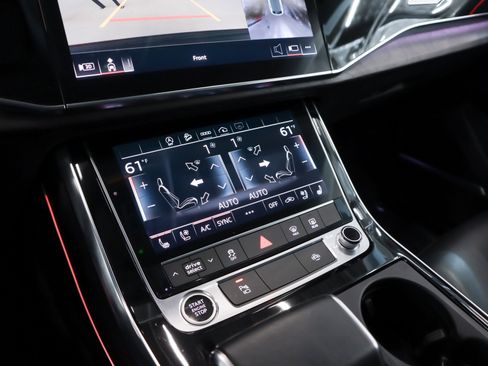 Used 2022 Audi Q8 Premium Plus w/ Premium Plus Package image 20