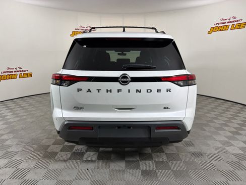 New 2026 Nissan Pathfinder SL FWD image 4