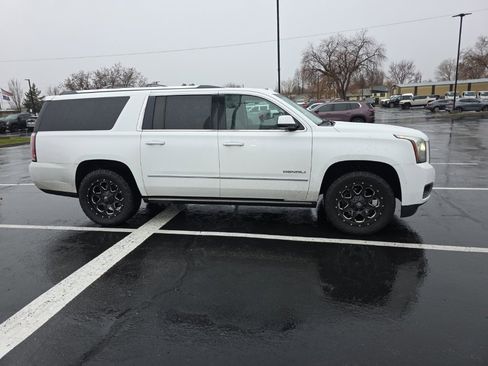 Used 2016 GMC Yukon XL Denali w/ Open Road Package image 5
