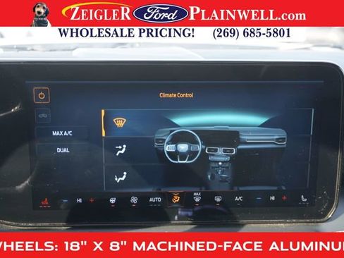 Used 2024 Ford Mustang Premium image 14