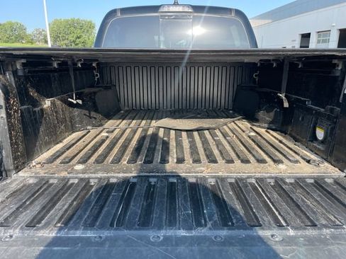 Used 2023 Toyota Tacoma TRD Off-Road AWD/4WD image 34