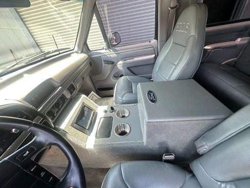 Used 1994 Ford Bronco AWD/4WD image 62