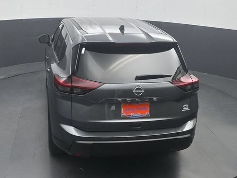 Used 2026 Nissan Rogue SV FWD image 23