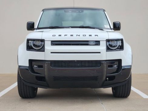 New 2026 Land Rover Defender 130 V8 AWD/4WD image 2