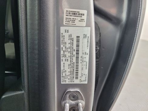 Used 2021 Ford Escape SE FWD image 33