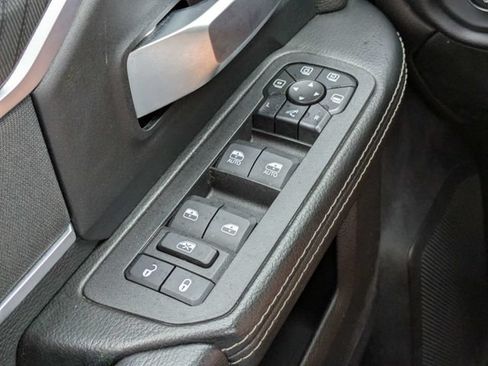 Used 2025 RAM 2500 Big Horn AWD/4WD image 23
