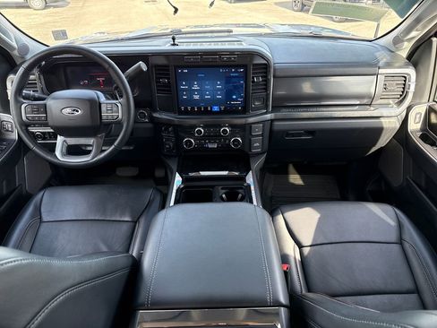 Used 2024 Ford F250 Lariat w/ Sport Appearance Package image 6