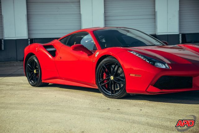 Used 2018 Ferrari 488 GTB RWD image 52