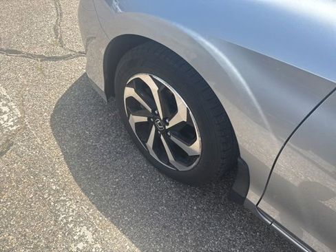 Used 2016 Honda Accord EX-L image 8