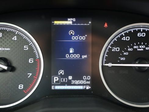 Used 2020 Subaru Forester Limited image 30