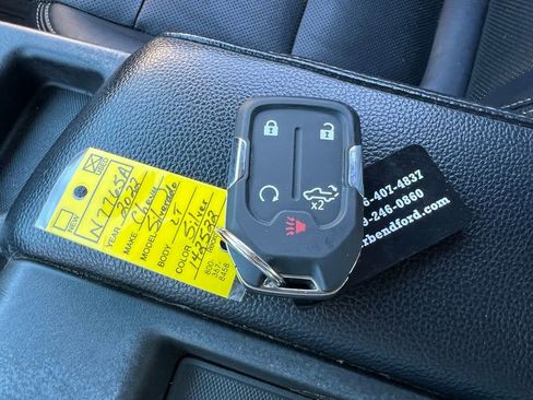 Used 2022 Chevrolet Silverado 1500 LT w/ Diesel Off-Road Package image 36