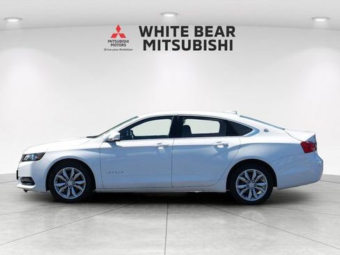 Used 2019 Chevrolet Impala LT FWD image 3