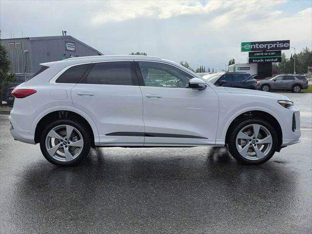 New 2026 Audi Q5 Premium Plus AWD/4WD image 2