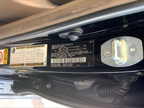 Used 2016 Lexus GX 460 Luxury AWD/4WD image 34