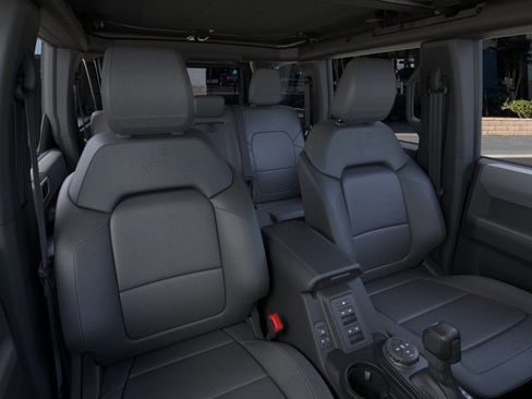 New 2025 Ford Bronco Big Bend w/ Black Diamond Package AWD/4WD image 10