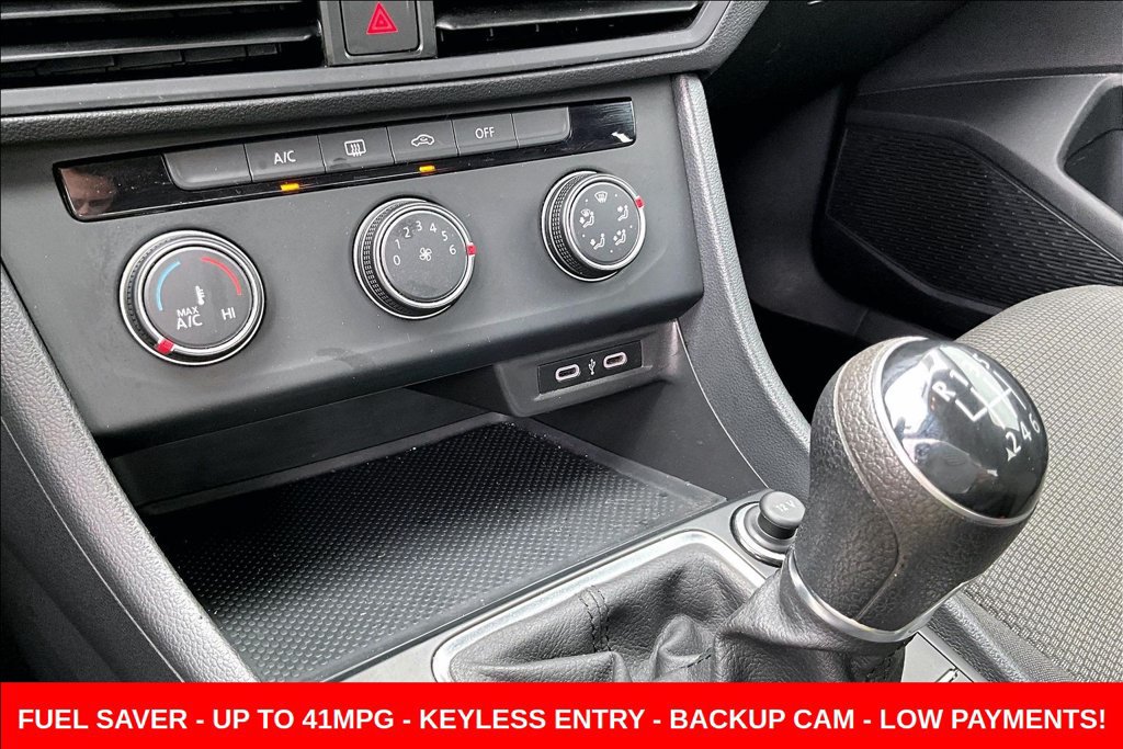 Used 2021 Volkswagen Jetta S FWD image 19