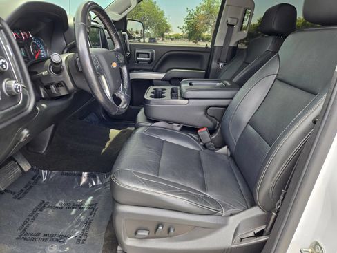 Used 2018 Chevrolet Silverado 1500 LT w/ All Star Edition AWD/4WD image 26