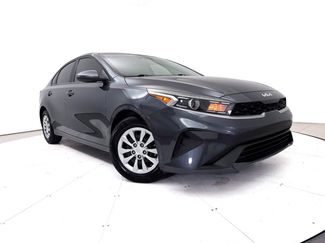 Used 2022 Kia Forte Sedan FWD video 1