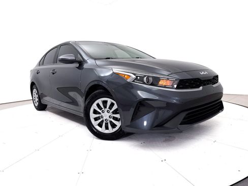 Used 2022 Kia Forte Sedan FWD image 1