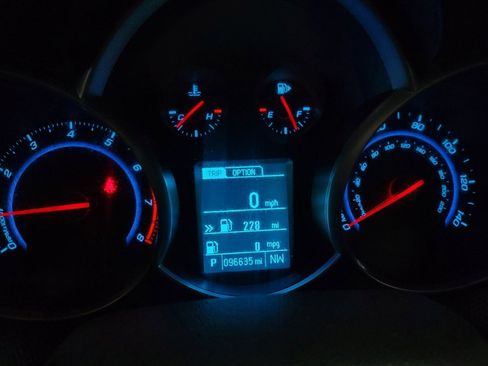 Used 2014 Chevrolet Cruze LT FWD image 23