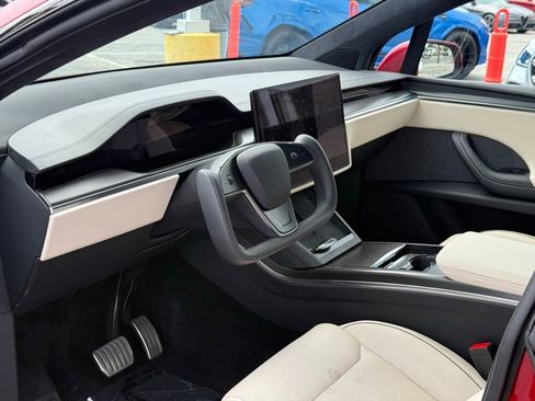 Used 2022 Tesla Model X Plaid AWD/4WD image 7