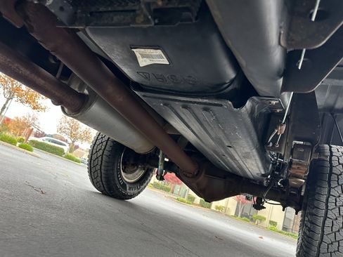 Used 2007 Chevrolet Silverado 2500 LT w/ Heavy-Duty Power Package image 46