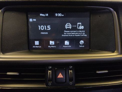 Used 2018 Kia Optima LX FWD image 25