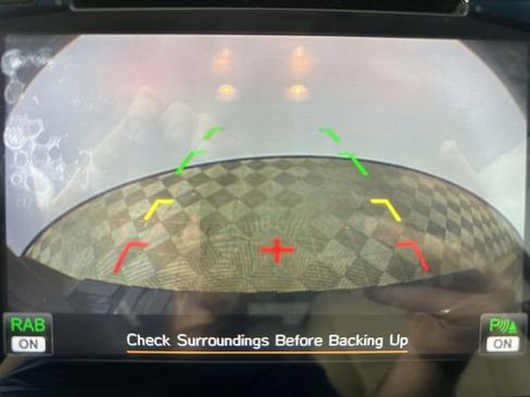 Used 2018 Subaru Outback 2.5i Limited AWD/4WD image 21
