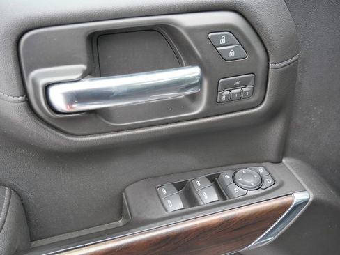 Used 2019 GMC Sierra 1500 SLT w/ SLT Premium Plus Package image 33