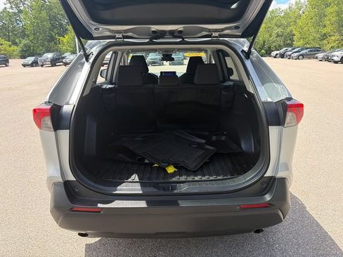 Certified 2025 Toyota RAV4 LE AWD/4WD image 13