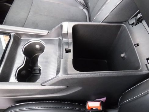 New 2025 Jeep Grand Cherokee Altitude image 16