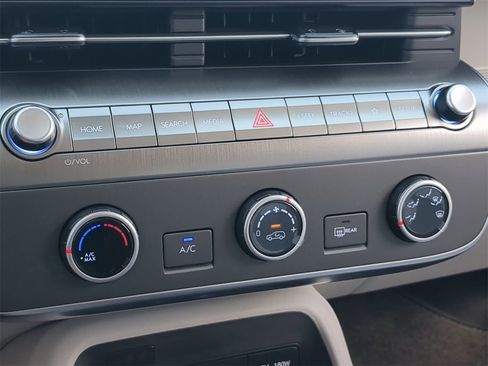 New 2026 Hyundai Kona SE image 26