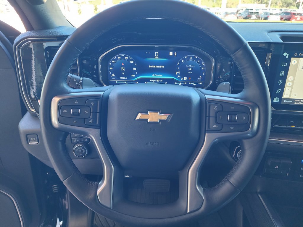 Used 2022 Chevrolet Silverado 1500 LTZ AWD/4WD image 19
