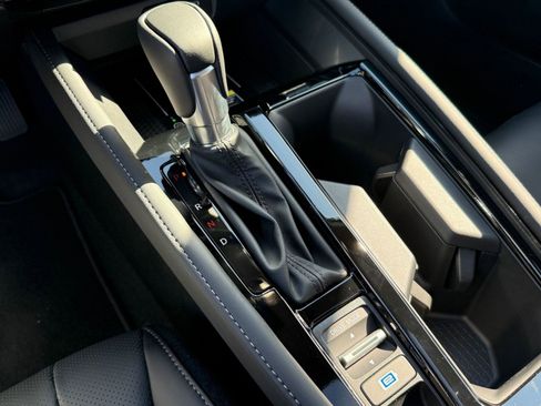 Used 2025 Honda Accord Touring image 16