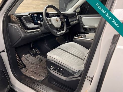 Used 2023 Rivian R1S Adventure image 3